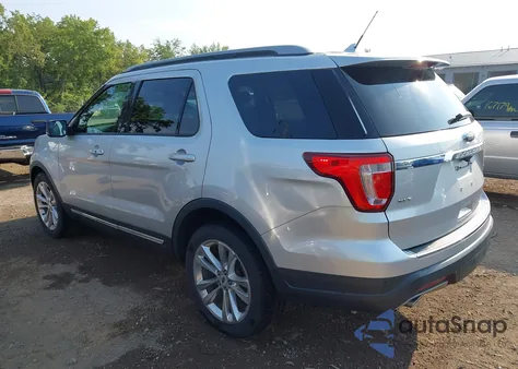 2018 Ford Explorer Xlt из США, поврежденный, VIN 1FM5K8D80JGC67853